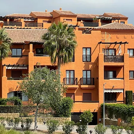 Views Golf Btw Benahavis Marbella & 아파트 에스테포나