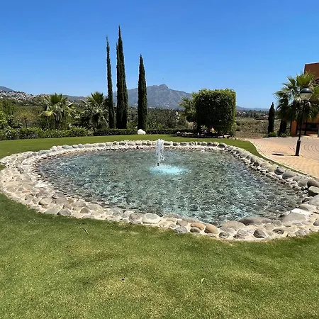 Views Golf Btw Benahavis Marbella & Εστεπόνα