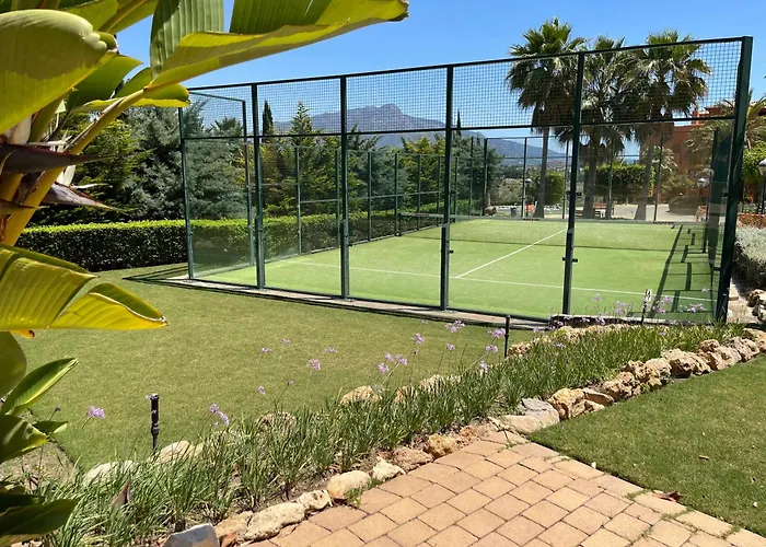 Views Golf Btw Benahavis Marbella & Apartment Estepona